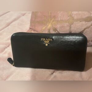 Prada Black Saffiano Leather Wallet with Gold Logo